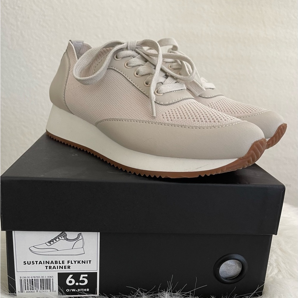 Banana Republic Sustainable Flyknit Trainer